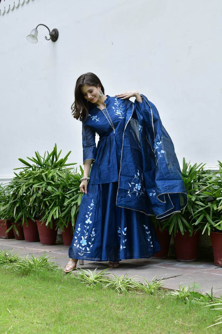 Beautiful chanderi lehenga-dupatta set - Eraya