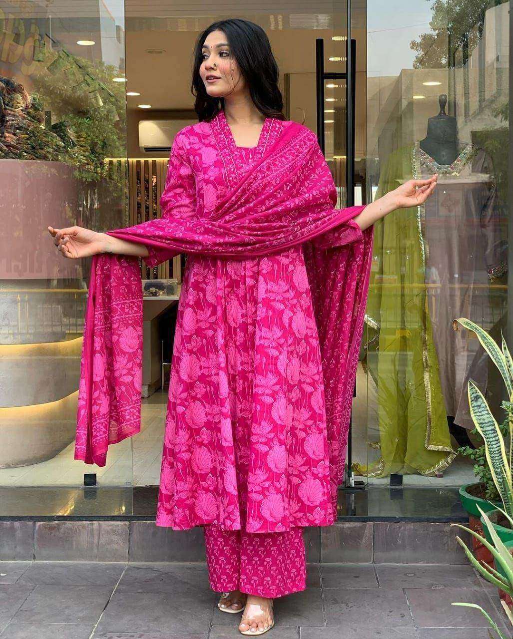 Ajrak print, sequins work cotton kurti set - Eraya