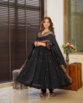 Royal black elastic baloon sleeve pattern anarkali set - Eraya