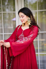 Shree-Rani georgette embroidered anarkali suit (set of 3)