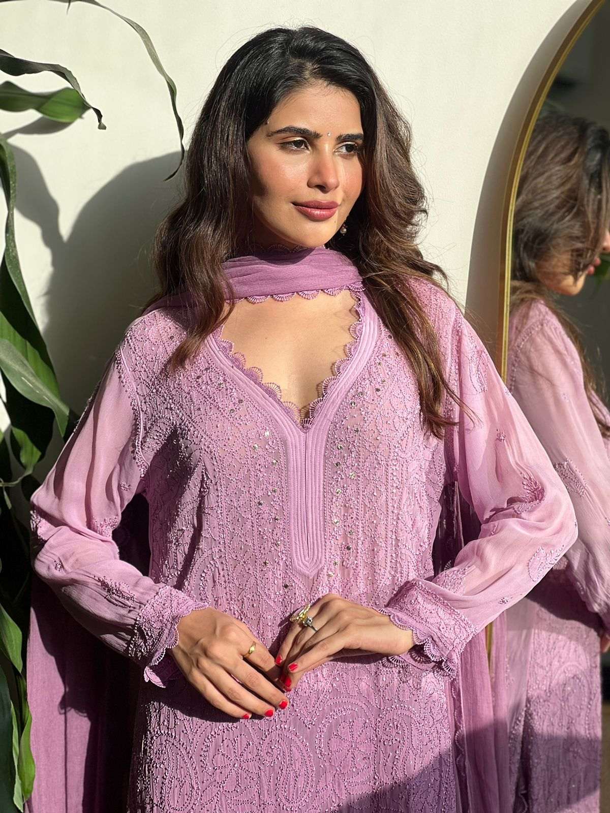 Paisley lavender chikankari and lace work kurta set (set of 3)