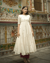 Shwet satrangi anarkali kurta (set of 2)