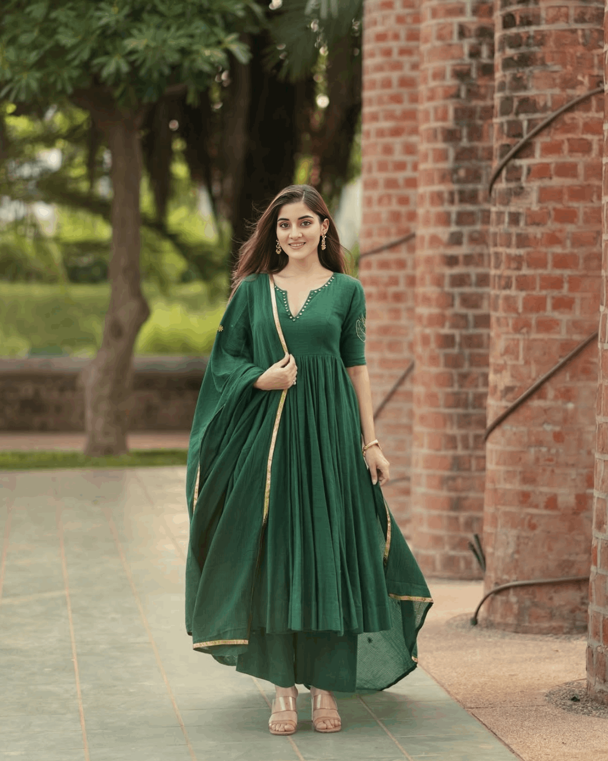 Sheesh-chandramallika anarkali (set of 3)