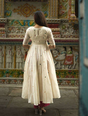 Shwet satrangi anarkali kurta (set of 2)