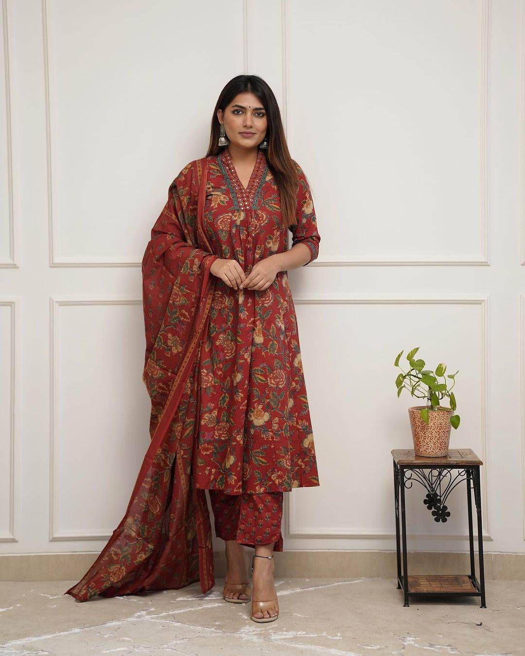 Beautiful print A-line kurta set - Eraya