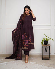 Beautifully crafted cotton kurti set - Eraya