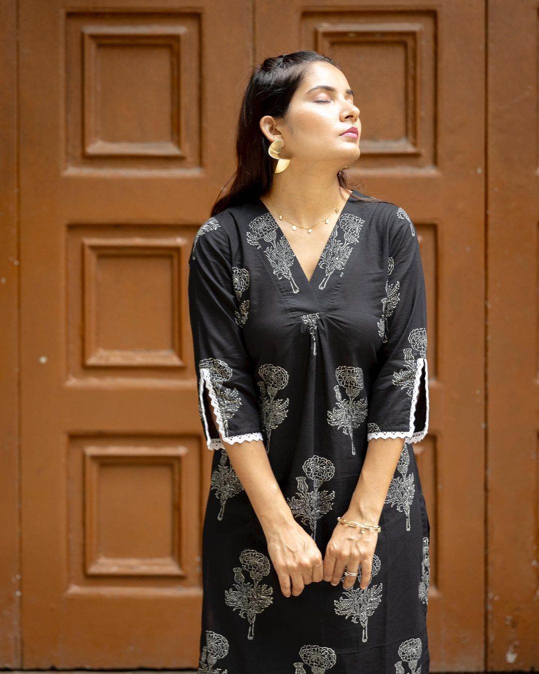 Premium pure-cotton exquisite print and lace work kurti-pant - Eraya