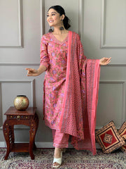 Pure cotton heavy handwork kurti set - Eraya