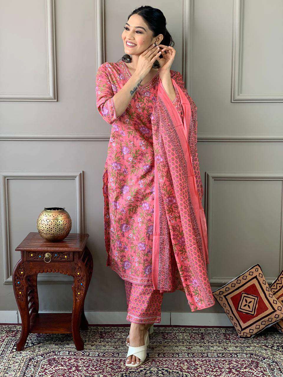 Pure cotton heavy handwork kurti set - Eraya
