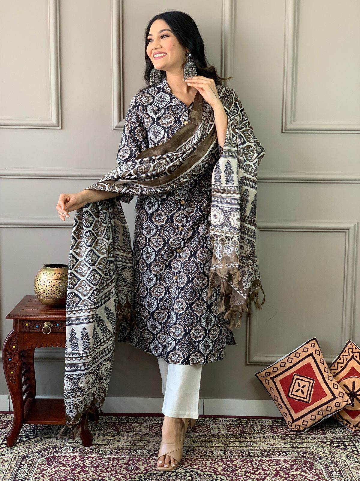 Ajrakh work cotton kurta with cotton pant and silk dupatta - Eraya