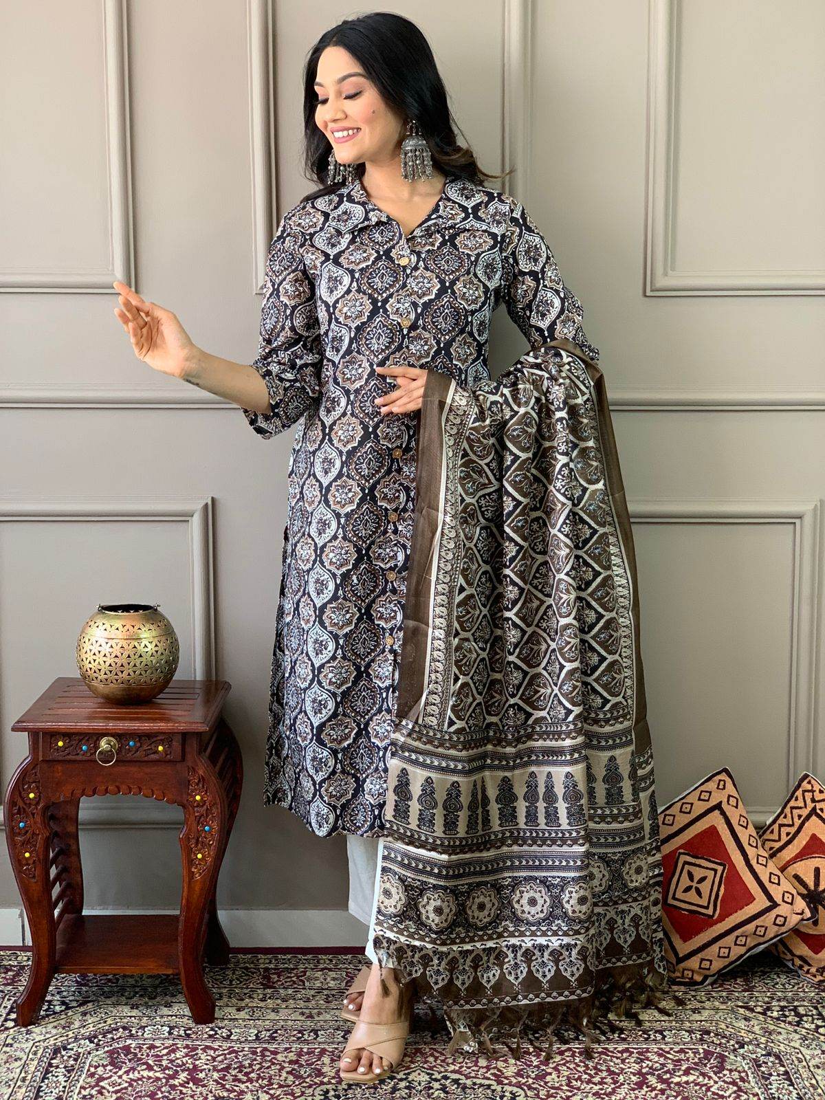 Ajrakh work cotton kurta with cotton pant and silk dupatta - Eraya