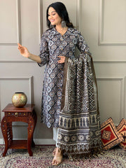 Ajrakh work cotton kurta with cotton pant and silk dupatta - Eraya