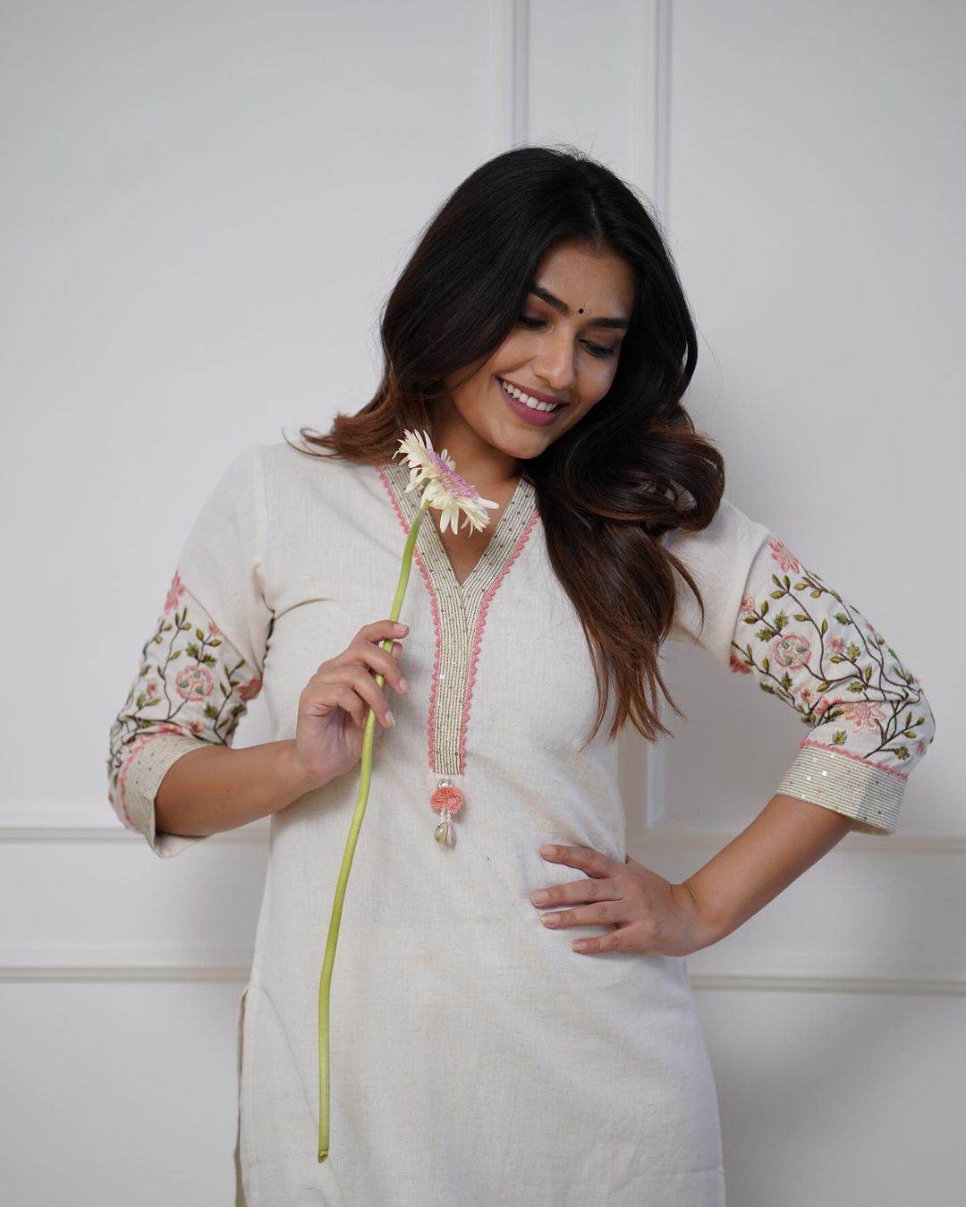 Heavy cotton exquisite sequence & thread embroidery work kurti set - Eraya