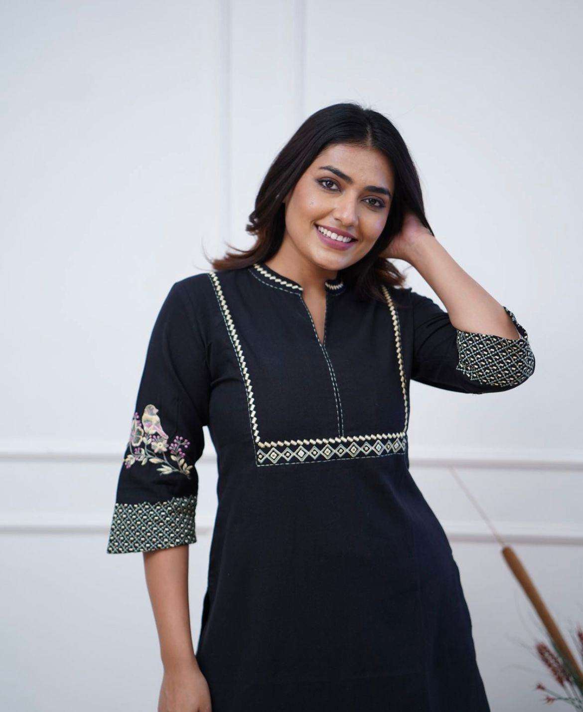 Summer special elegant cotton flex kurti-pant set - Eraya