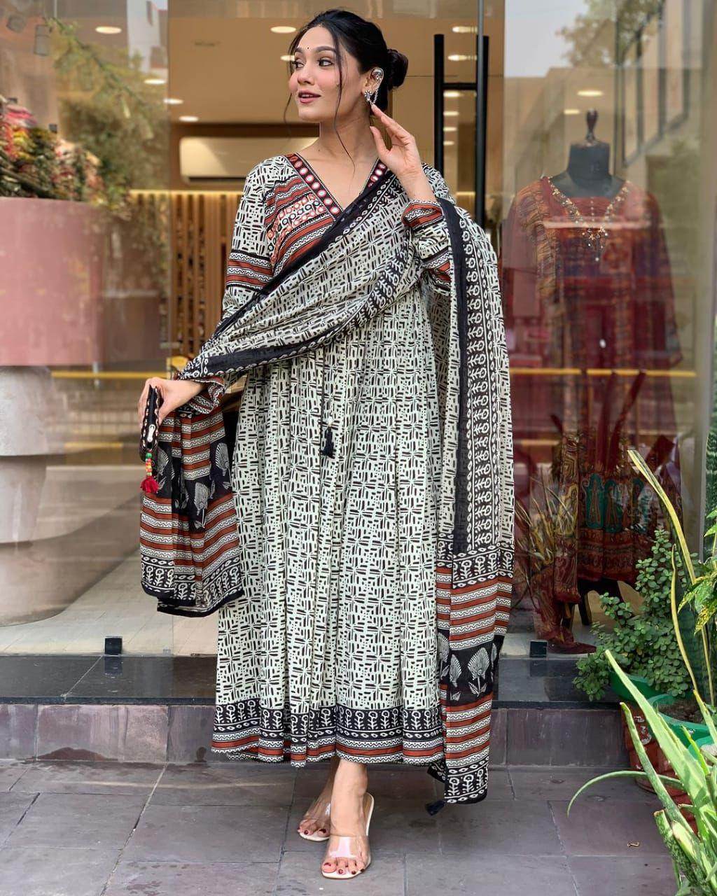 Elegant A-line block printed three piece kurti set - Eraya