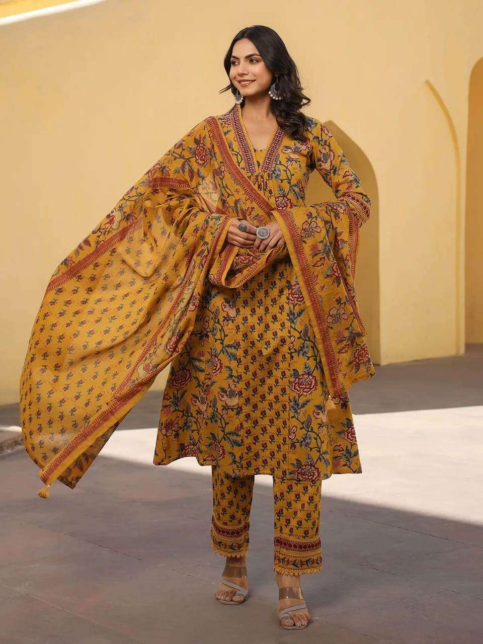 Intricate hand sequence work three piece kurti set - Eraya