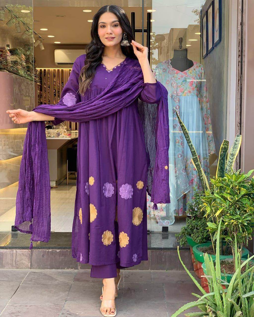 Beautiful A-line aari work kurti-pant and dupatta set - Eraya