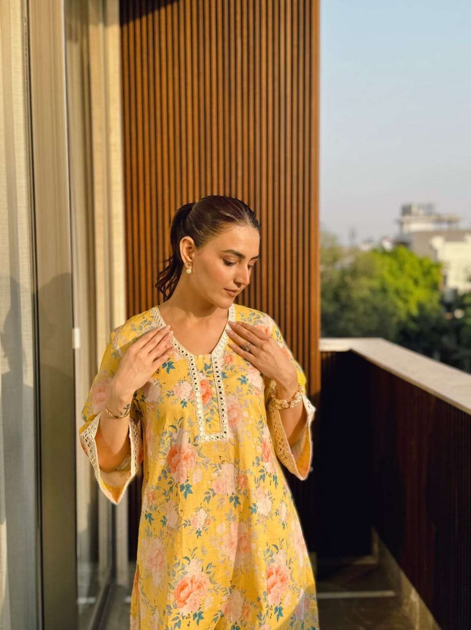 Pure maslin lace work floral printed co-ord set
