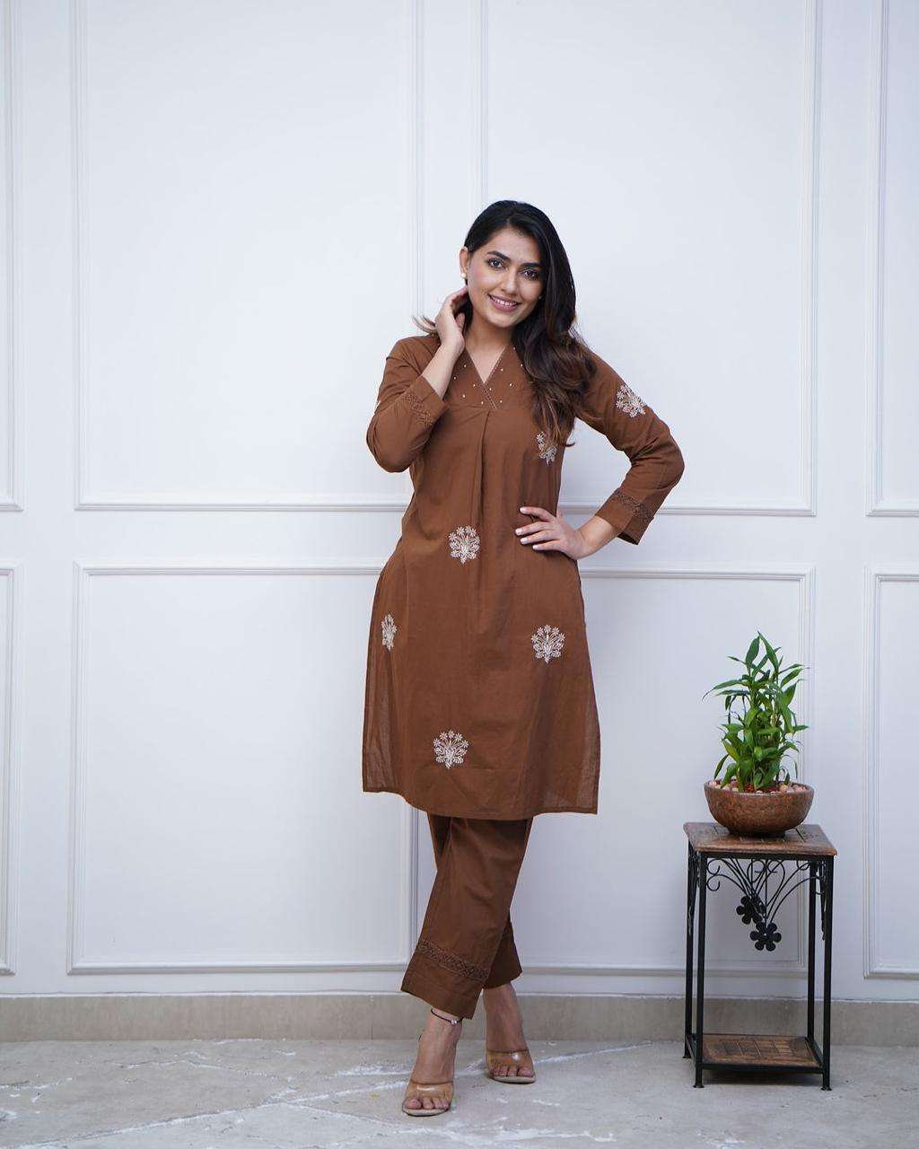 Beautiful cotton fabric english brown co-ord set Eraya