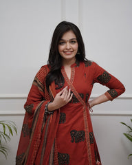 Angarkha style cotton kurt set