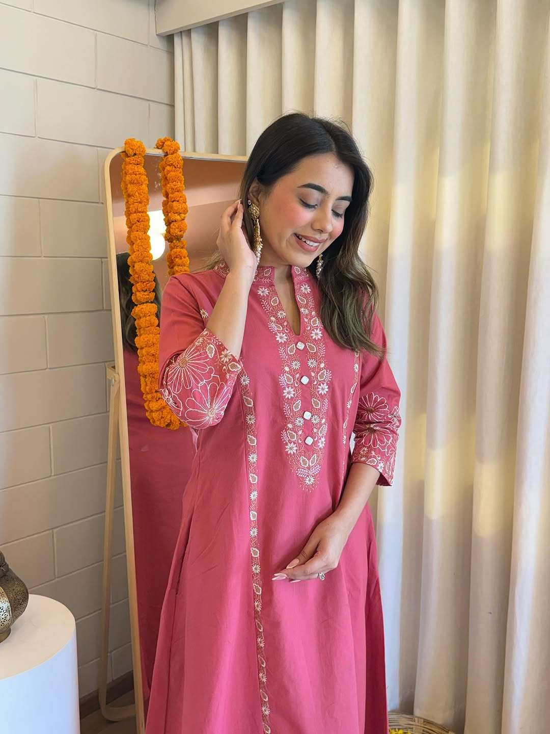 Embroidered pure cotton kurti pant set (set of 2)