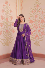 Beautiful zari work designer gown (set of 2)