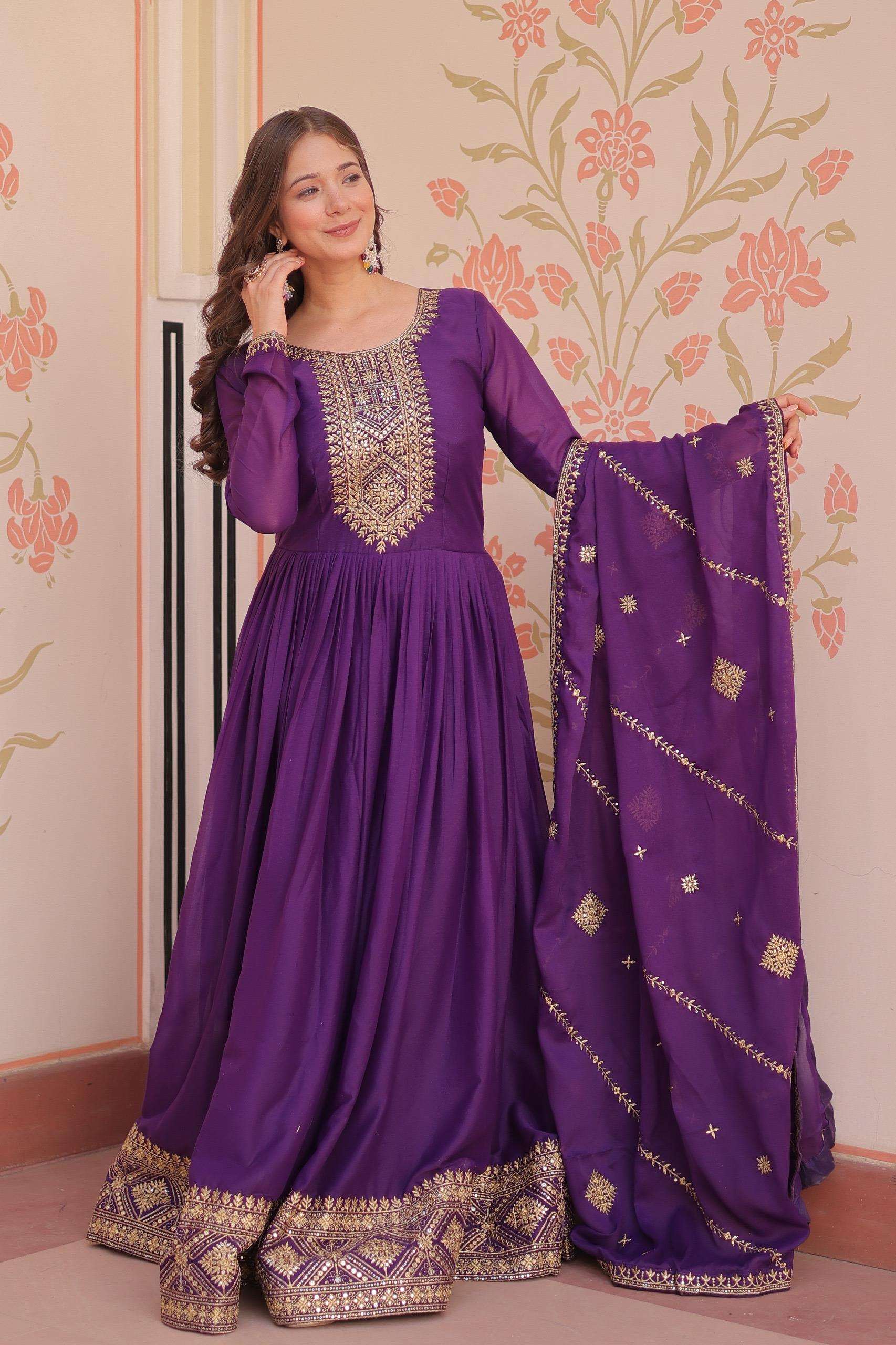 Beautiful zari work designer gown (set of 2)