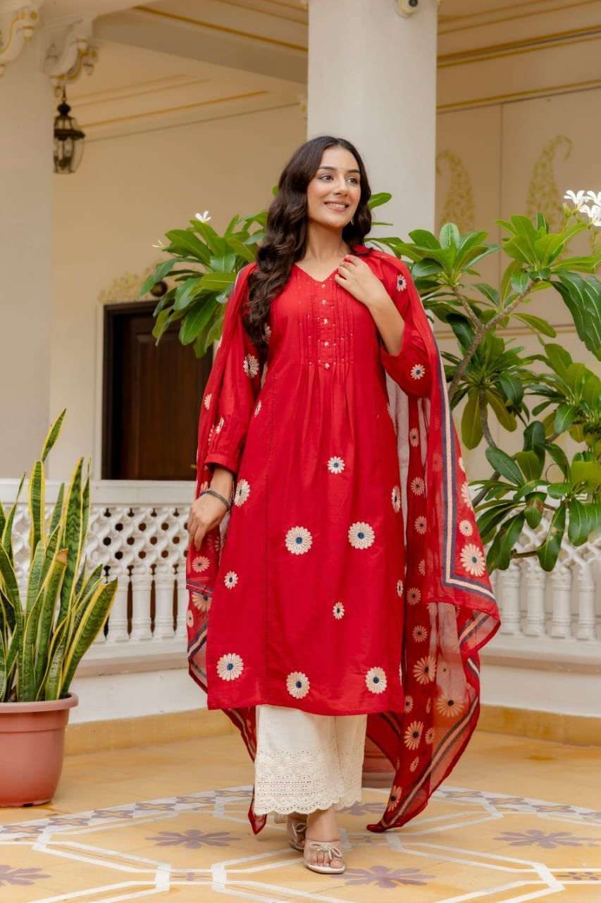 Hand embroidered pintex work kurti (set of 3)