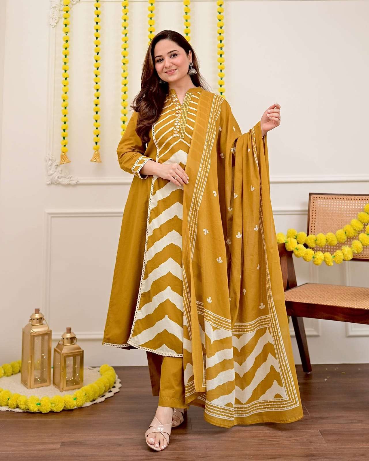 Panel print pure cotton kurta-set with pant & dupatta