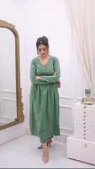 Floral Embroidered Pure Cotton Kurta set Eraya