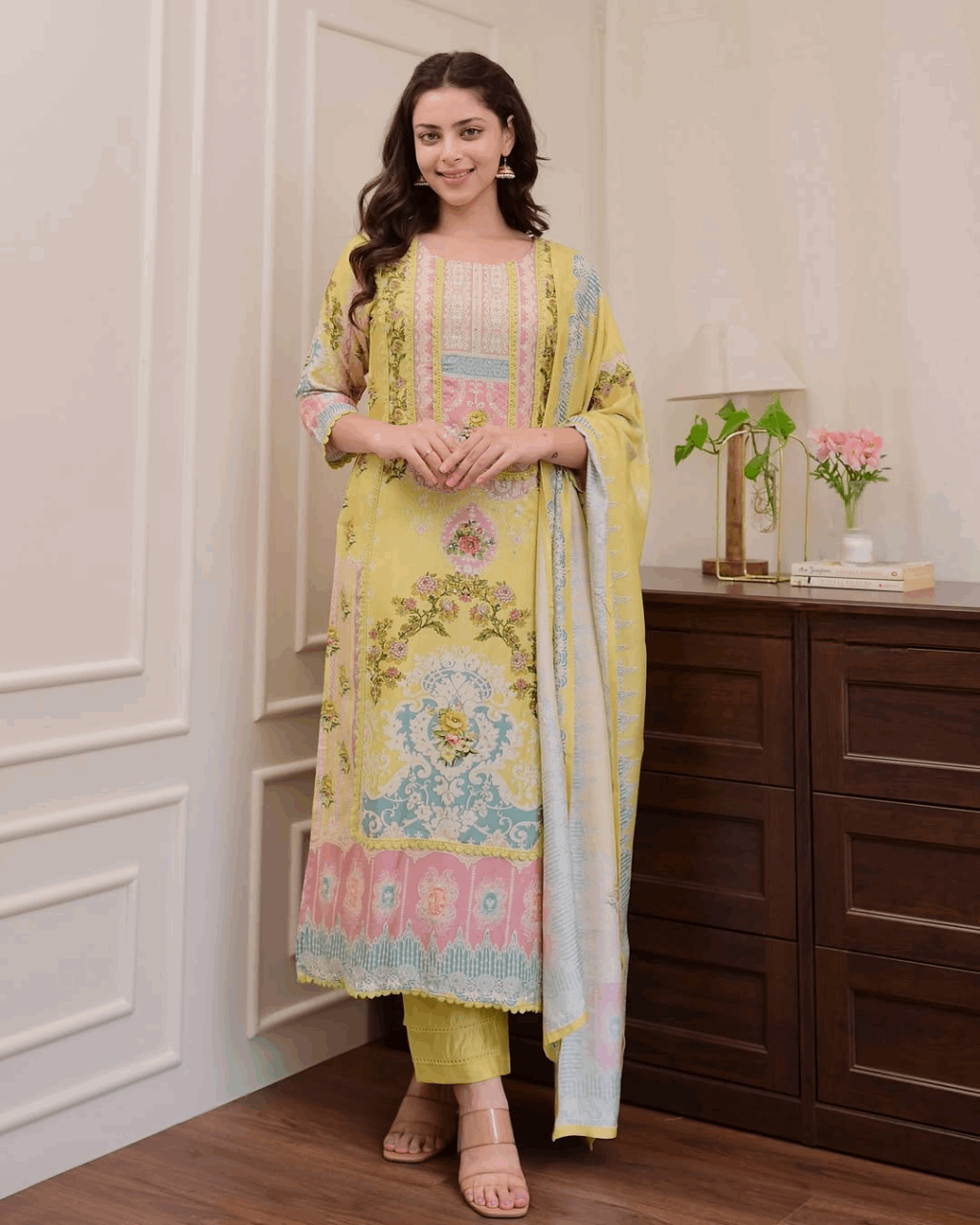 Digitally printed yellow maslin kurta (set of 3)