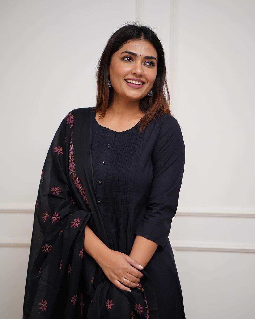 Beautifully crafted cotton kurti set - Eraya