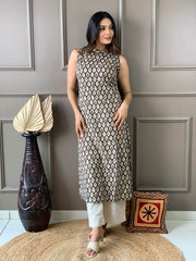 Pure cotton sleeveless kurti-plazo set - Eraya