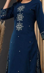 Classy divider-suit set: A partywear rayon kurti and divider - Eraya