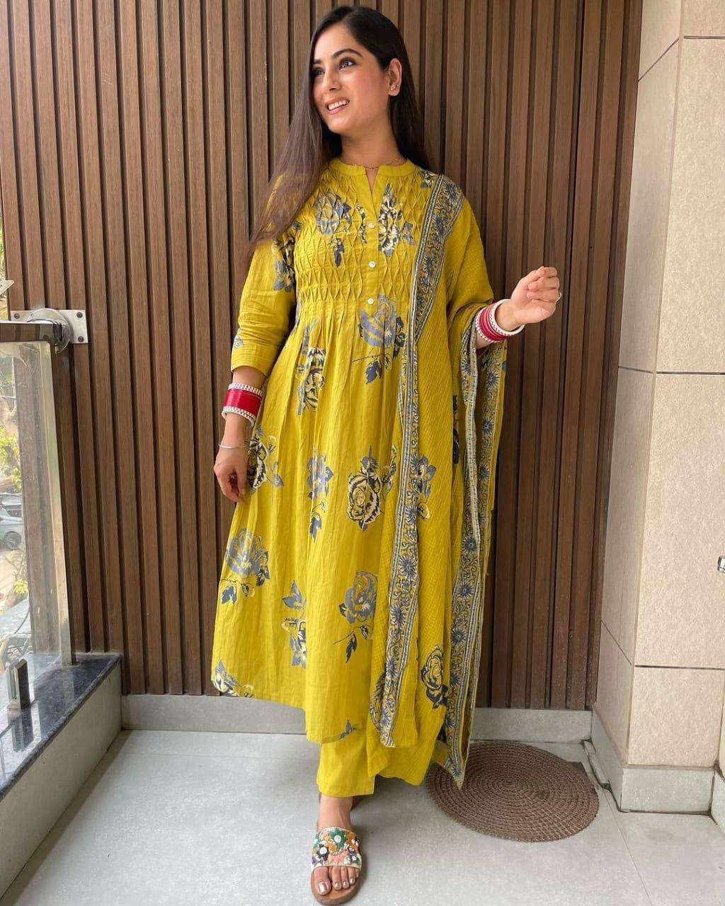 Designer yoke with floral printed three piece kurti set - Eraya