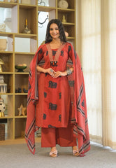 The jaipuri style: yoke detailed cotton three piece set
