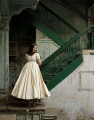 Chandra-akshat anarkali kurti (set of 2)