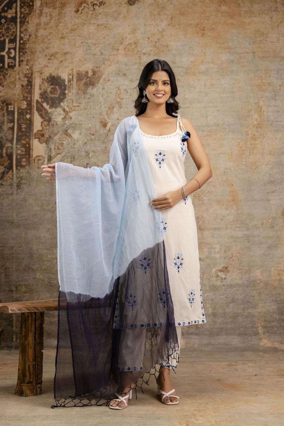 Breeze and bloom cotton kurti set (set of 3)