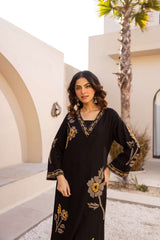 Tarini Midnight Floral Aura Kurta (set of 2)