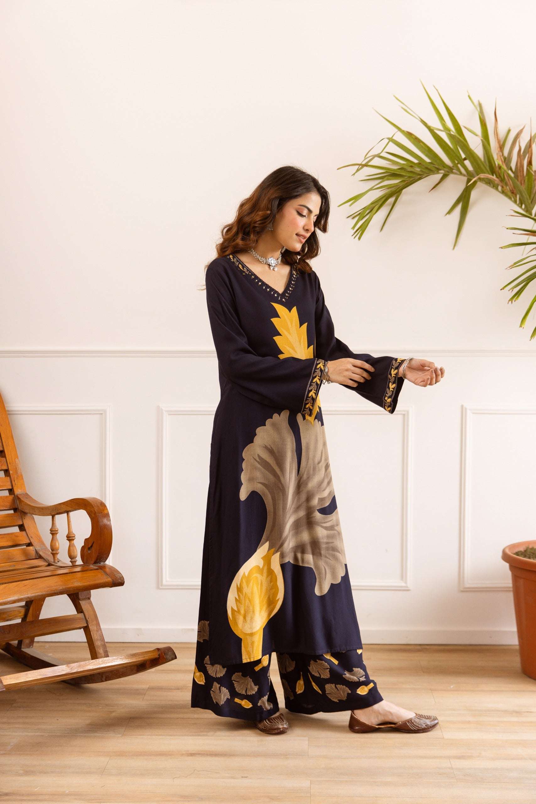 Tarini Noir Botanica Kurta- Blue (set of 2)