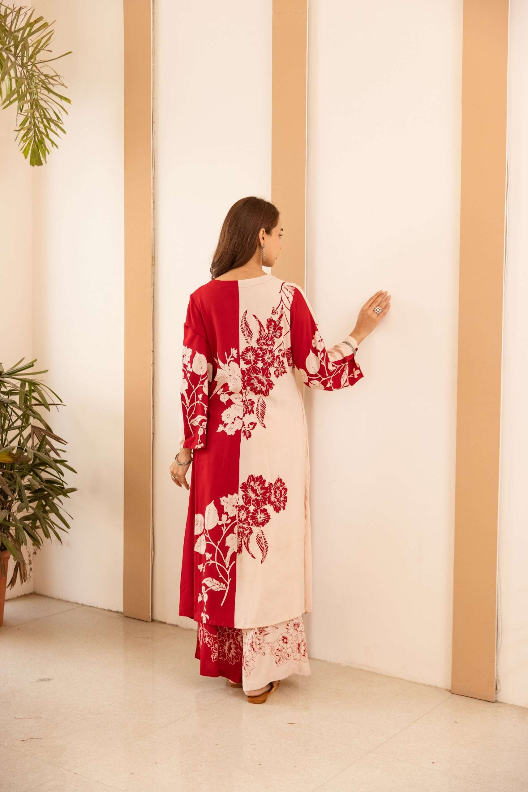 Tarini Scarlet Petal Kurta- Red (set of 2)