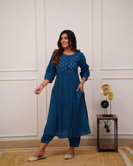 Beautiful teal blue kurti-pant set - Eraya