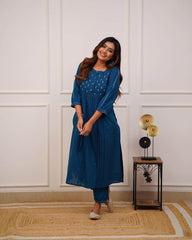 Beautiful teal blue kurti-pant set - Eraya