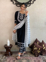 Premium naira cut kurti set - Eraya