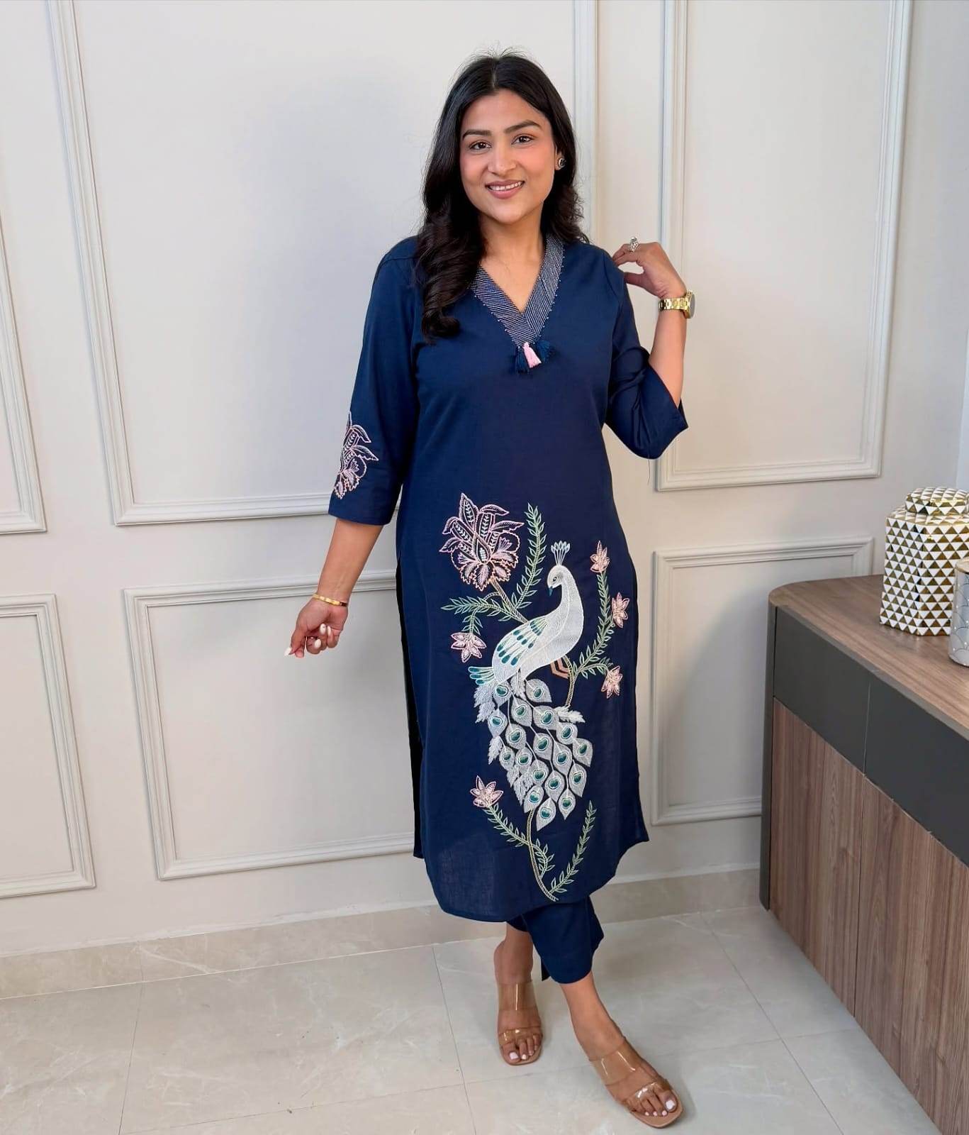 Classy embroidered cotton kurti-pant set - Eraya