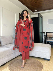 The jaipuri style: yoke detailed cotton three piece set