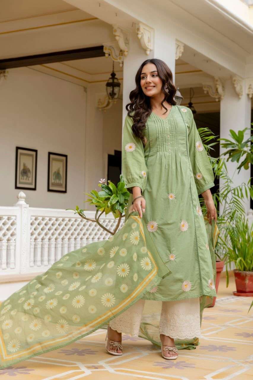 Hand embroidered pintex work kurti (set of 3)