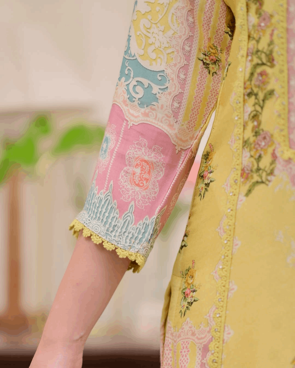 Digitally printed yellow maslin kurta (set of 3)